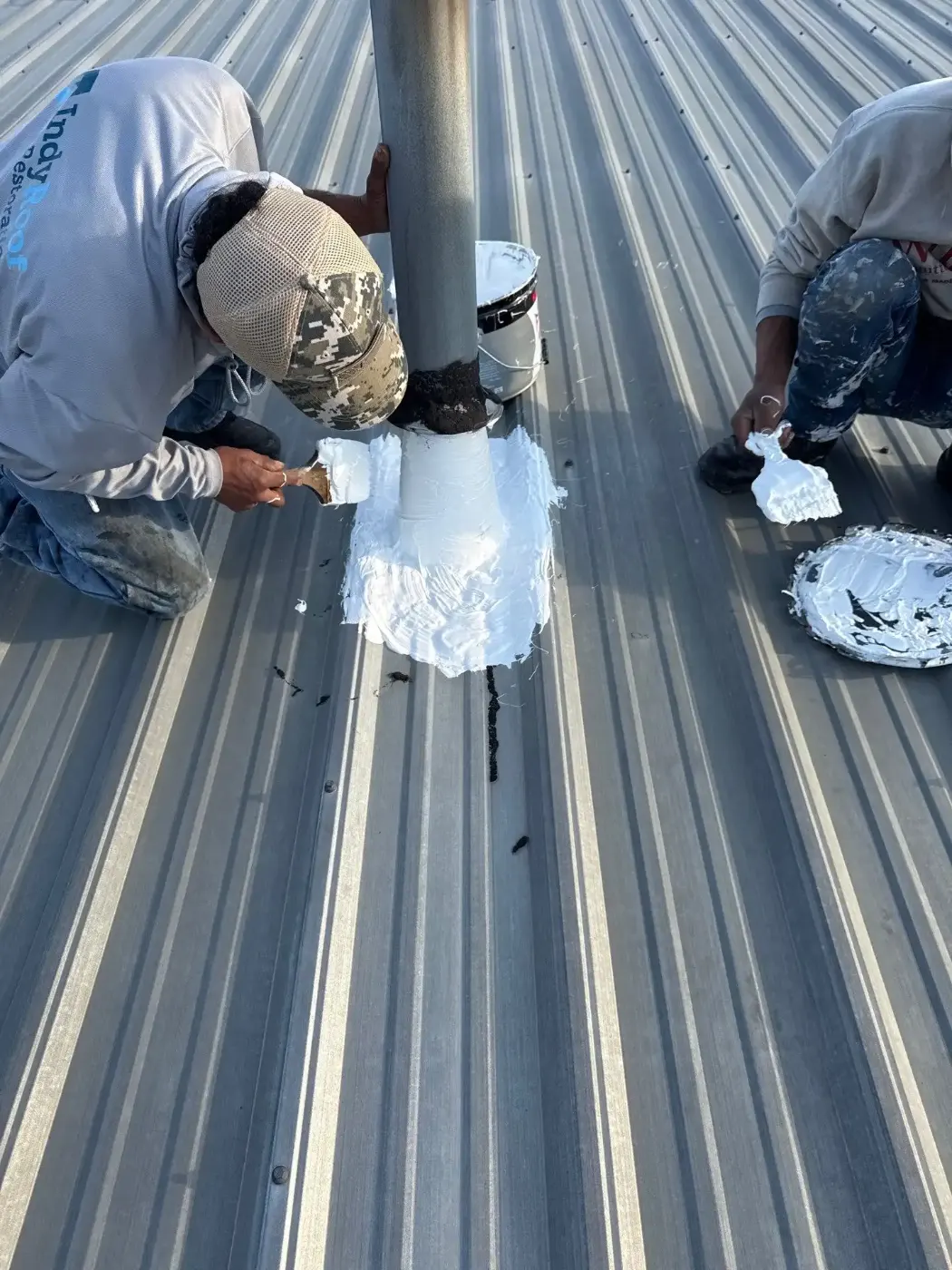 Manufacturer-certified roof installation in Bellwood